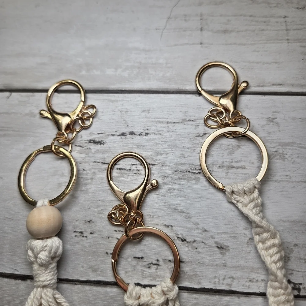 Elegant Cream Tassel Keychain Set